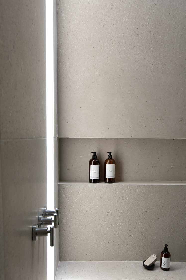 Baño con revestimiento Ilva Grani