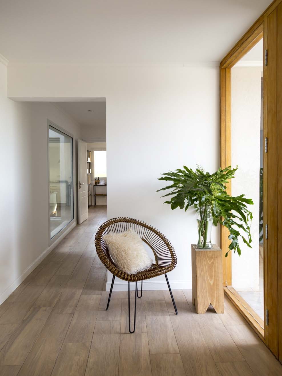Interior con piso Ilva Ecowood