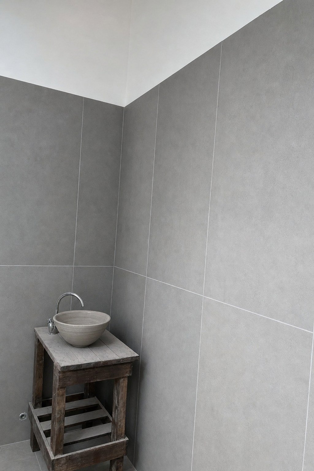 Colocación de porcelanatos — obra de Studio Brumm